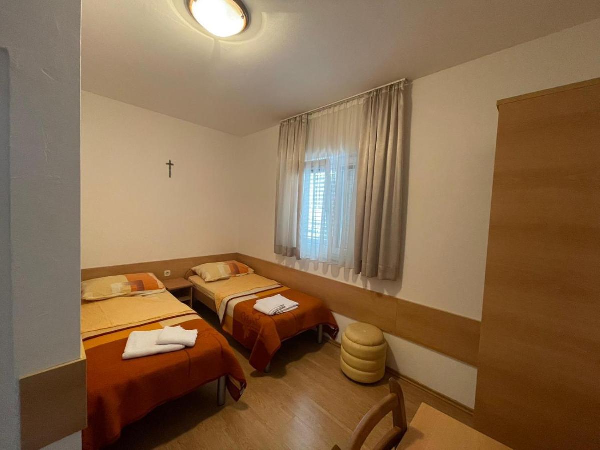 Maca I Ante Pavlovic Bed & Breakfast Medjugorje Ngoại thất bức ảnh